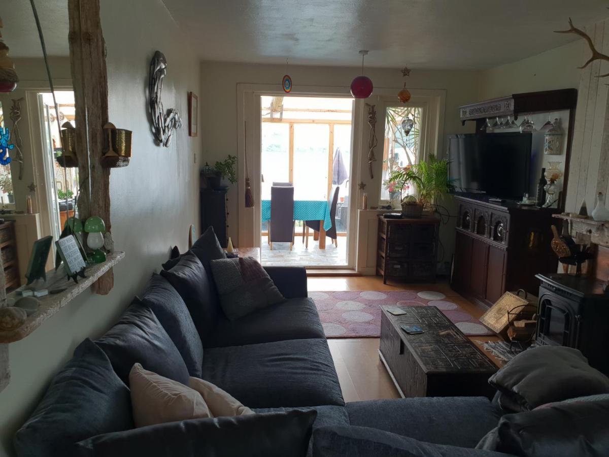 Quirky Lochside Home 因弗雷里 外观 照片